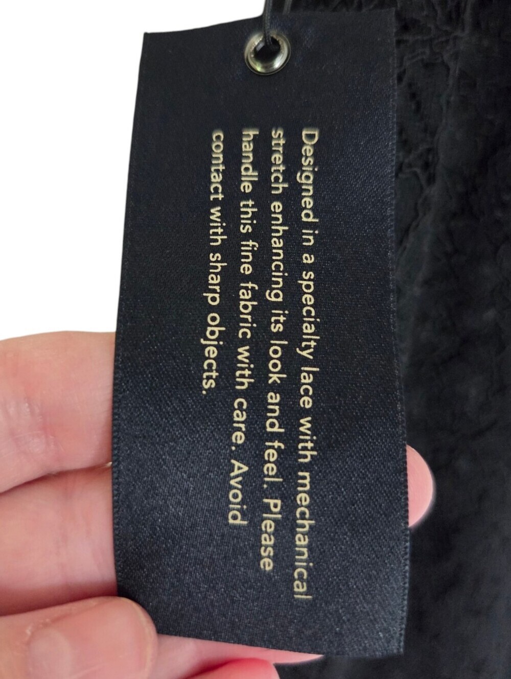 Aritzia Babaton Jasper Lace Pencil Skirt Women 6 Black NWT - Picture 9 of 13